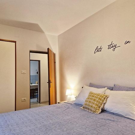 Apartman Pp 13 Pula Exterior foto