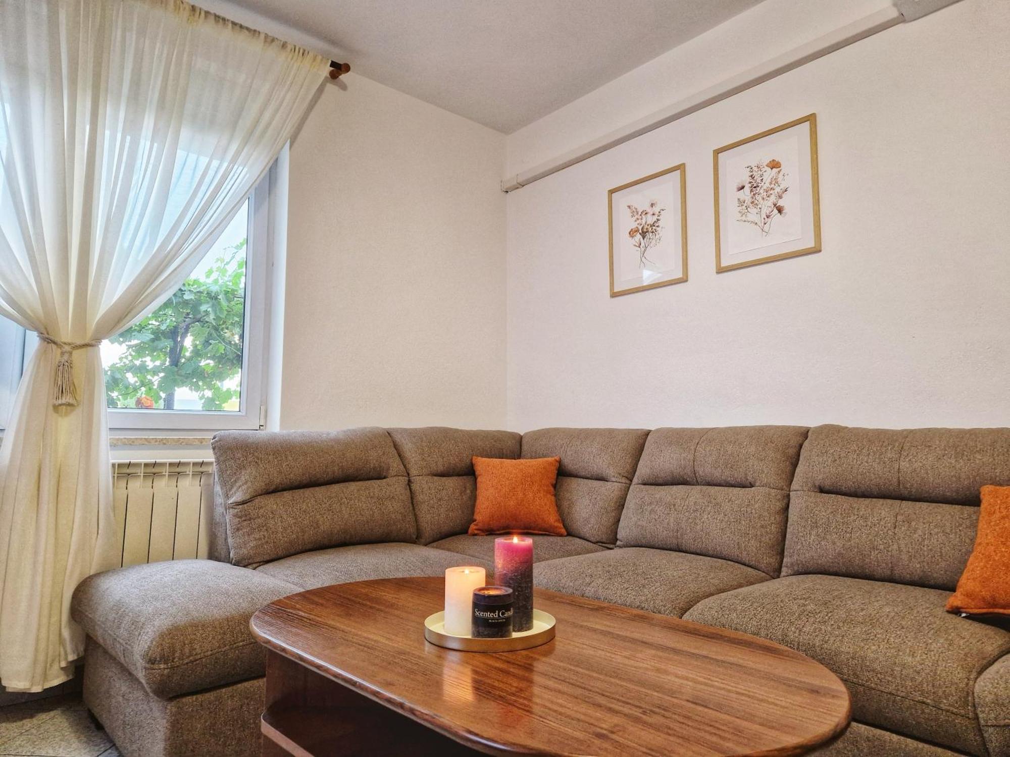 Apartman Pp 13 Pula Exterior foto